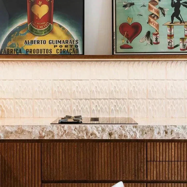 Kitchen Islands, Countertops & Backsplashes: Getting the Combination Right