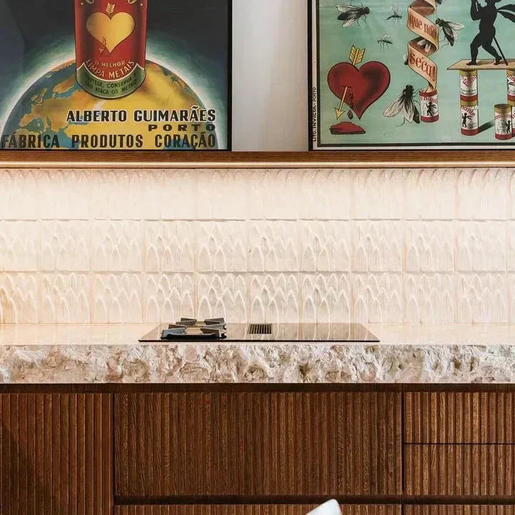 Kitchen Islands, Countertops & Backsplashes: Getting the Combination Right